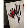 Image 2 : 4 AIR GRINDERS, REMINGTON FLOORING TOOL, PRY BAR AND MORE