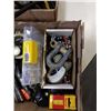 Image 7 : 2 BOXES OF SHACKLES, DRILL BITS AND TREADED RODS