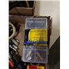 Image 8 : 2 BOXES OF SHACKLES, DRILL BITS AND TREADED RODS