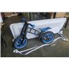 Image 2 : 2 TODDLER BEDRAILS AND STRIDER BIKE