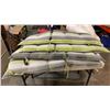 Image 1 : 4 PATIO CHAIR CUSHIONS 18 X 44 INCHES