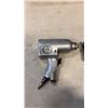 Image 2 : 2 CHICAGO PNEUMATIC AIR IMPACT TOOLS
