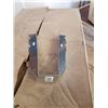 Image 2 : CASE OF TIMBER LOK 2 X 8 SINGLE JOIST HANGERS 175 PIECES