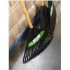 Image 2 : 3 NEW RAKES