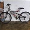 Image 1 : Silver infinity bike