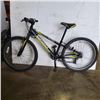 Image 1 : Black yellow Northrock bike
