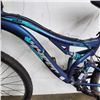 Image 2 : Black hyper bike