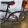 Image 3 : black diadora bike