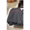 Image 3 : RAPTOR TSHIRT AND NEVER FOLLOW ALWAYS LEAD FOREVER 21 SIZE XS SWEATER