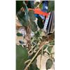Image 3 : ARTIFICIAL TREE