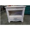 Image 2 : LIGHT PINK PAINTED NIGHTSTAND