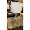 Image 2 : 2 ACRYLIC BASE TABLE LAMPS