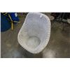 Image 2 : WICKER EGG CHAIR