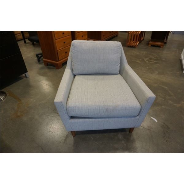 MODERN PILLOWBACK ARMCHAIR