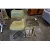 Image 1 : VINTAGE GREEN ROLLING OFFICE CHAIR AND BRASS GLASSTOP ROLLING ENDTABLE