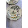 Image 5 : 7 PIECES ROYAL WINTON - SERVING PLATTER AND 6 SIDE PLATES