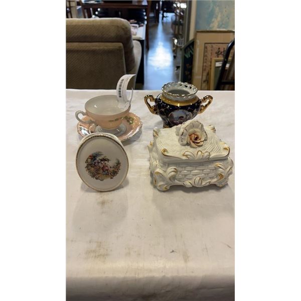 4 PIECES COLLECTABEL CHINA SCZEILER AND OTHER