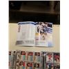 Image 8 : 2 BINDERS OF HOCKEY CARDS
