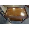 Image 3 : 3 ENDTABLES - ONE SMALL ROUND
