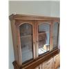 Image 3 : China Cabinet & Table