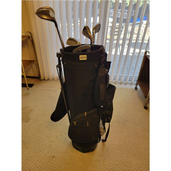 Golf Bag & 6 Clubs - Golf Magazines