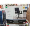 Image 1 : Mainstays Executive Desk Chair - Open Box
