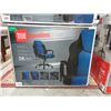Image 1 : True Innovations Black and Blue Task Chair