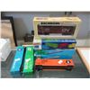 Image 1 : 7 HO Scale Train Cars