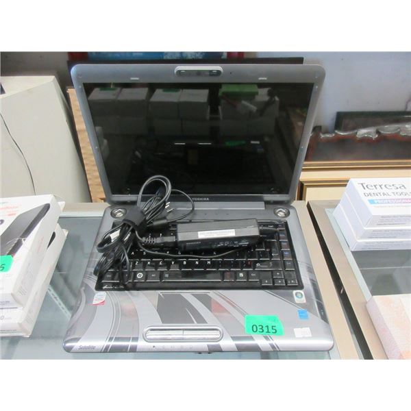 Toshiba Satellite Laptop with Adaptor - Works