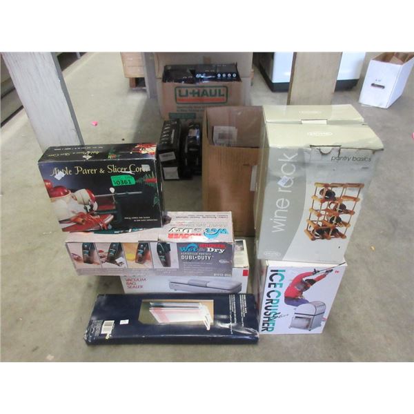 7 Assorted Kitchen Ware
