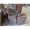 Image 1 : 5 Vintage Metal Gas and Oil Cans