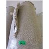 Image 1 : 8' x 10' Beige Shag Area Carpet