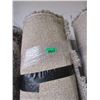 Image 1 : 8' x 10' Beige Shag Area Carpet