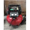 Image 1 : 150 PSI Electric 6 Gallon Compressor