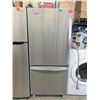 Image 1 : Whirlpool Refrigerator with Bottom Freezer