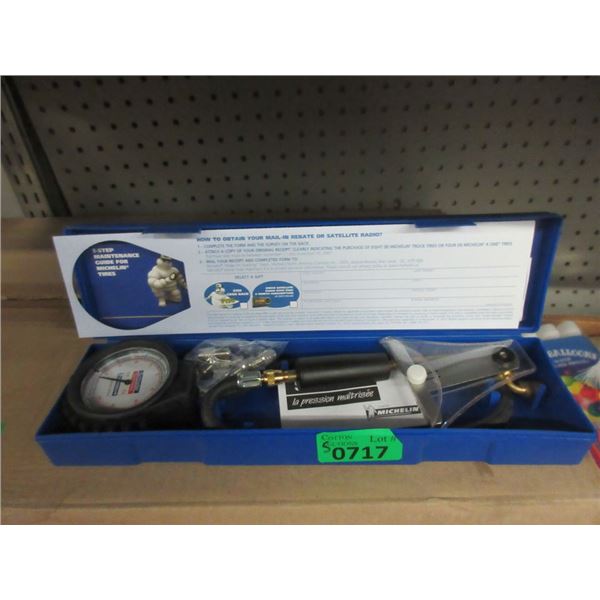 4 New Schrader Tire Pressure Gauges