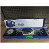 Image 1 : 4 New Schrader Tire Pressure Gauges