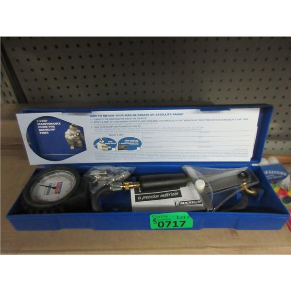 4 New Schrader Tire Pressure Gauges