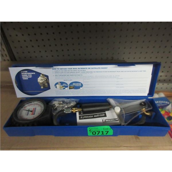 4 New Schrader Tire Pressure Gauges