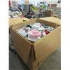 Image 1 : Skid of Assorted Amazon Overstock Goods