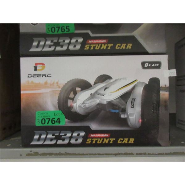 3 DE38 360 Rotation Stunt Cars