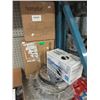 Image 1 : 4 Piece Lot of Household Goods