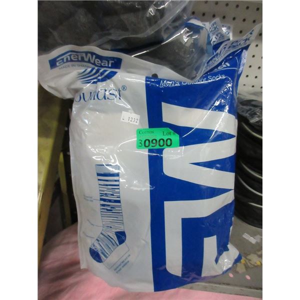 3 Packages of 6 Pairs of Outlast Men's Socks
