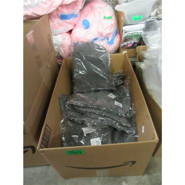 25+ New Grey Toques