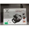 Image 1 : Moss & Stone 8" Electric Flipside Waffle Maker