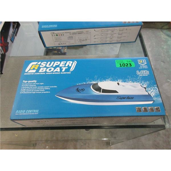 New Comdigio R/C Super Boat - Blue