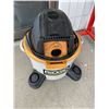 Image 1 : Rigid shop vac with hose