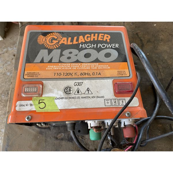 GALLAGHER M800 ELECTRIC FENCER
