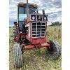 Image 3 : INTERNATIONAL 1086 TRACTOR