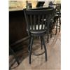 Image 2 : BLACK METAL SWIVEL BAR HEIGHT CHAIRS